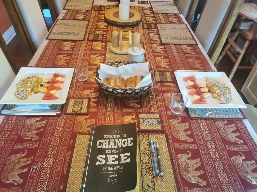 Gite Le Tresor Cache Bed & Breakfast Chelsea Εξωτερικό φωτογραφία