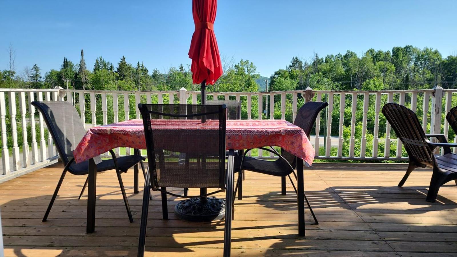 Gite Le Tresor Cache Bed & Breakfast Chelsea Εξωτερικό φωτογραφία